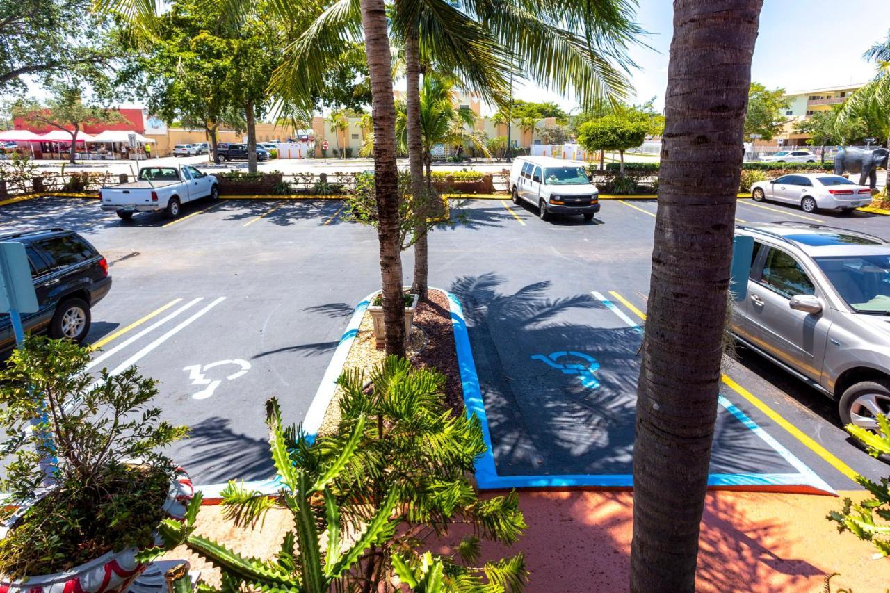 Richard'S Motel Studios ハリウッド エクステリア 写真
